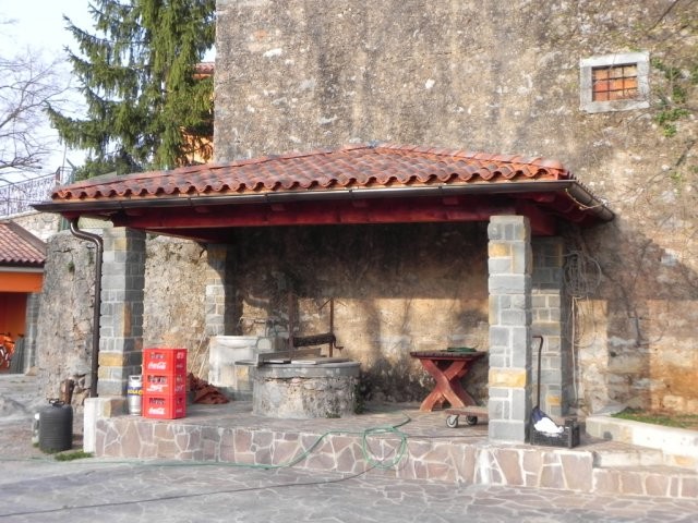 phoca_thumb_l_garaze_in_nadstreski_06